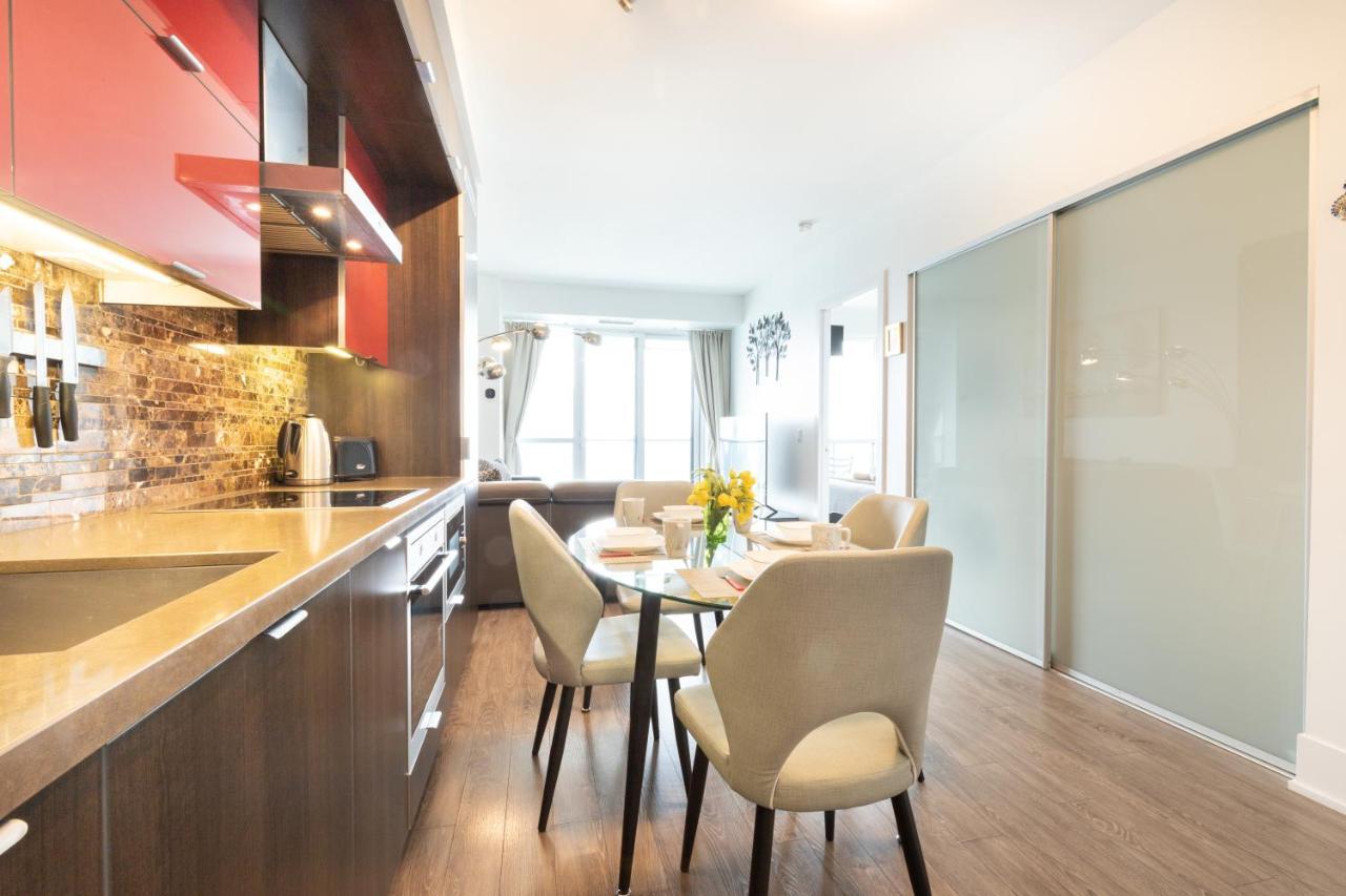 Bright Condo In The Heart Of Toronto Eksteriør billede